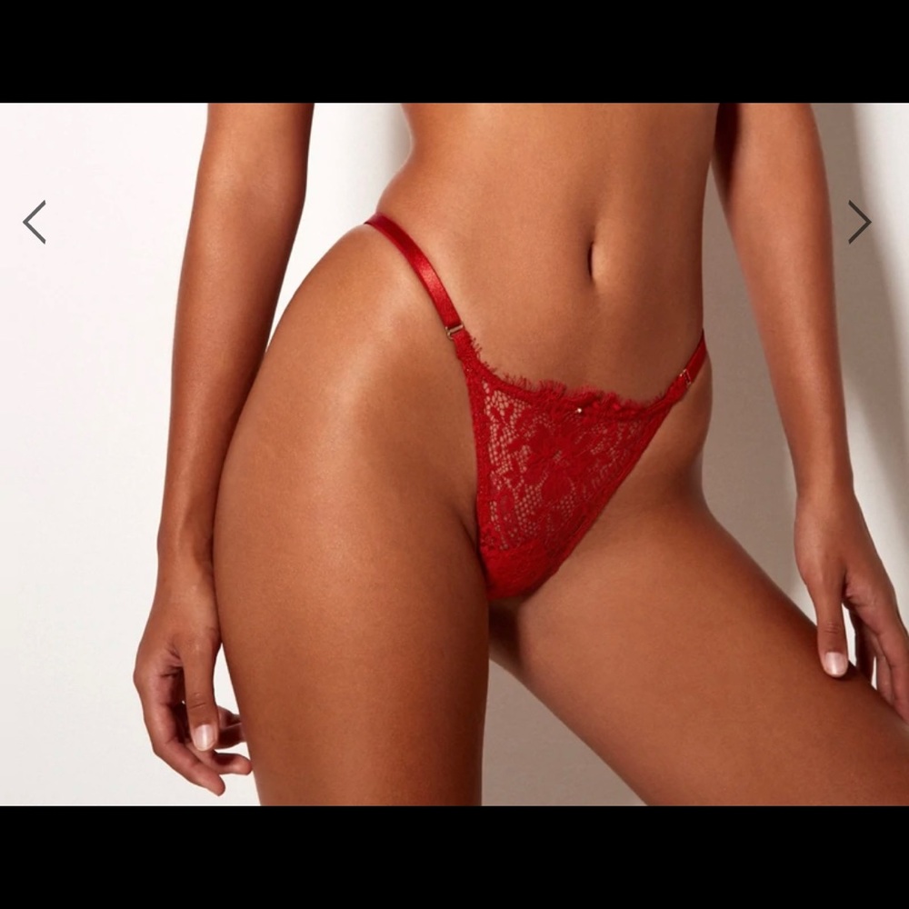 Gooseberry intimates